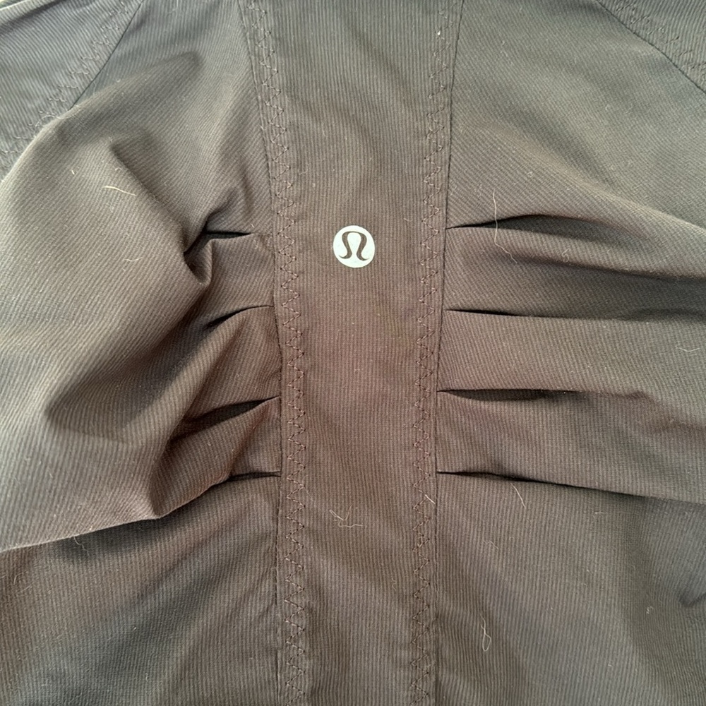 Lululemon Workout/Outerware Jacket - image 6